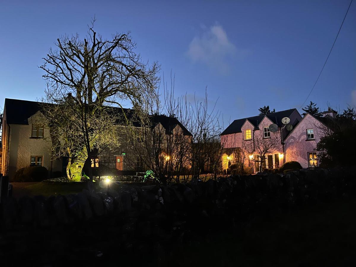 Burren Court Lodge Ballyvaughan Exterior foto